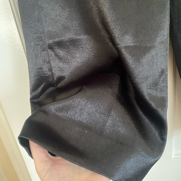 Vince Black Satin Wide Leg Cropped Pants - Picture 7 of 9